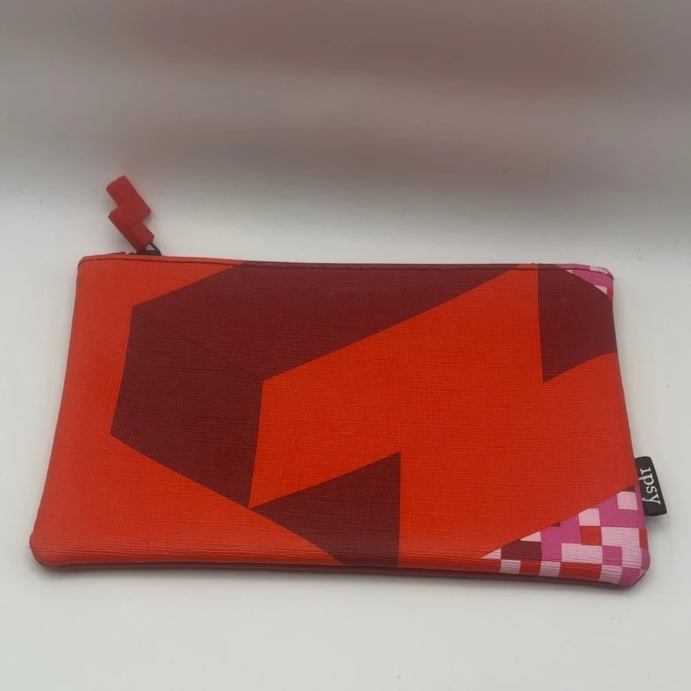2 Ipsy Zip Cosmetic Bags